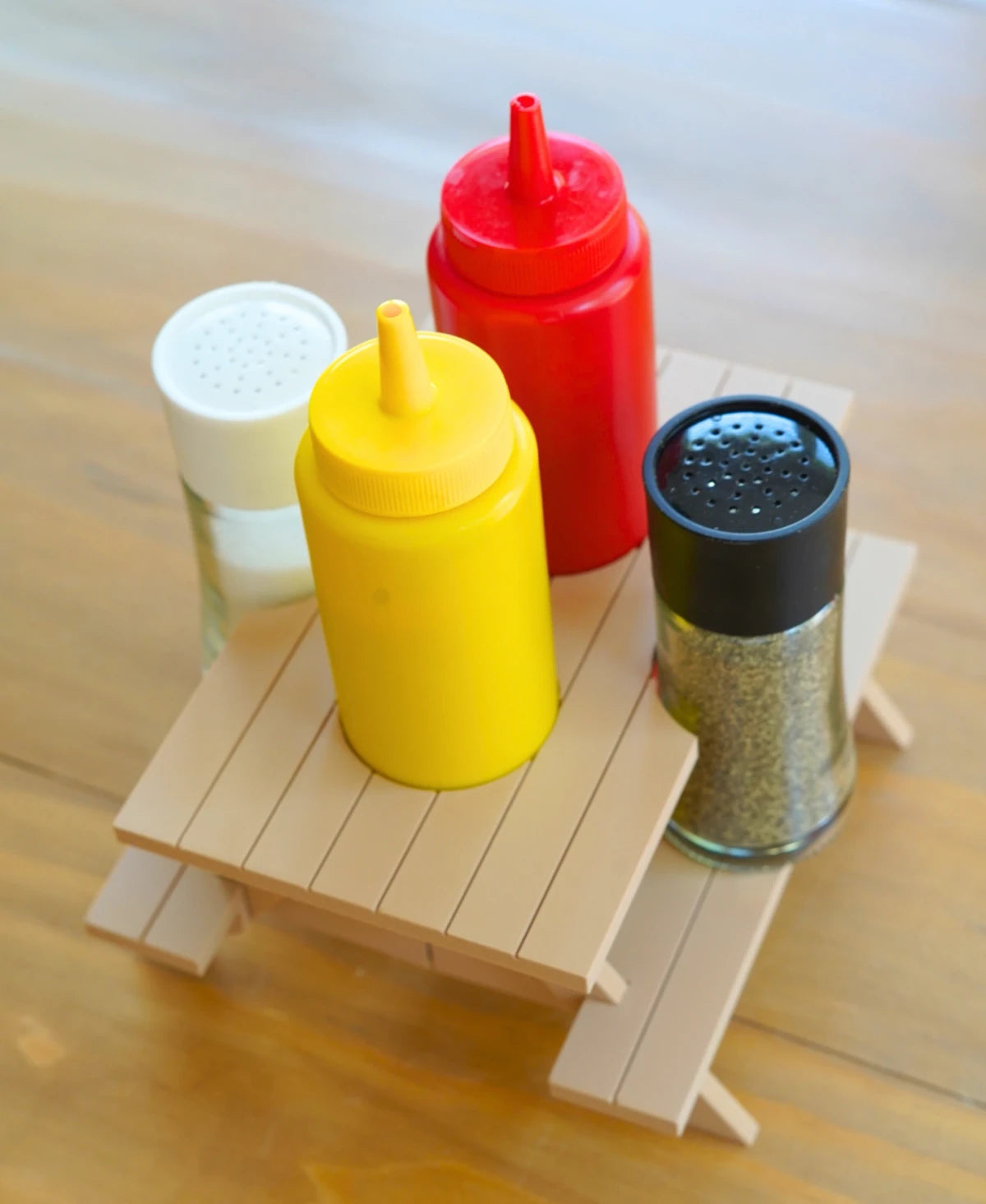 Picnic Table Condiment Caddy