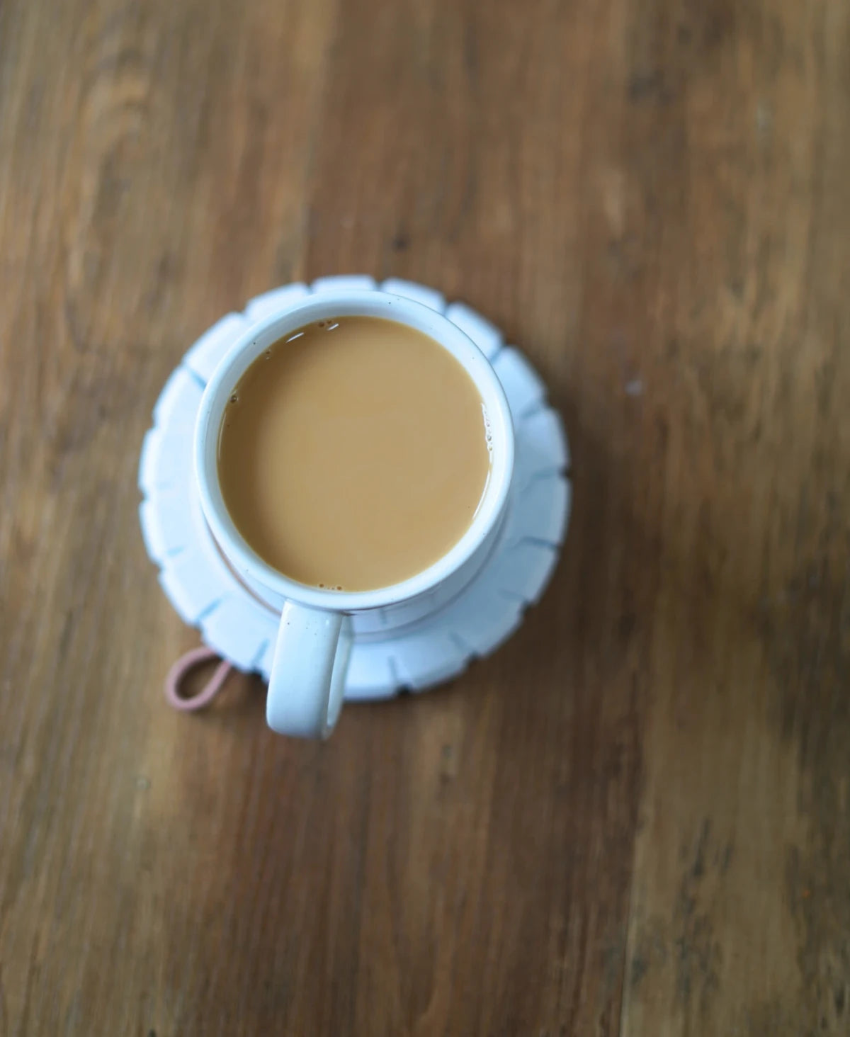 Spill Proof Coffee Carrier - Coaster That Becomes a Handle