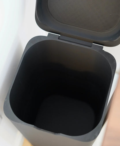 Hearth Trash Bin
