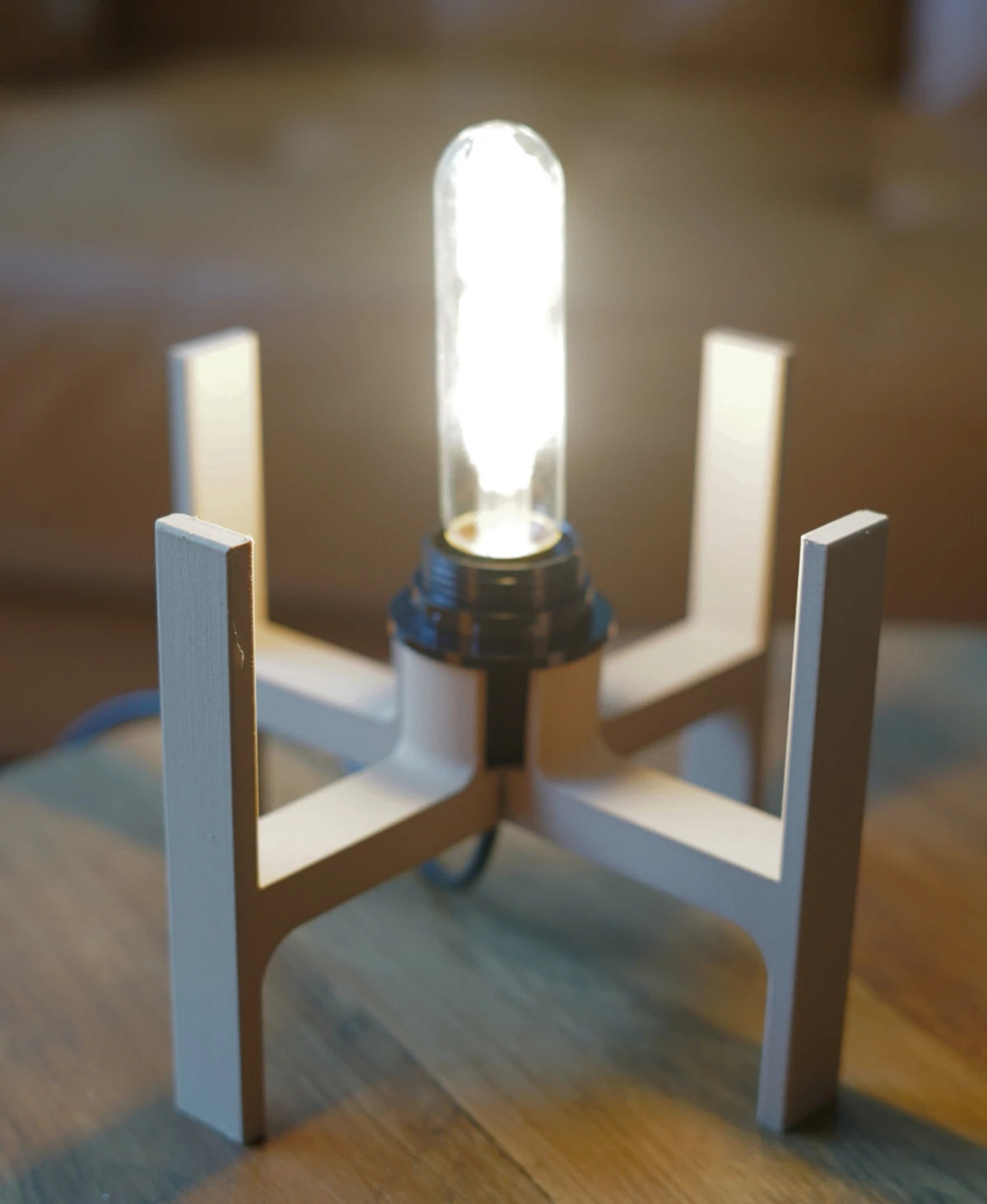 Cedar Lamp
