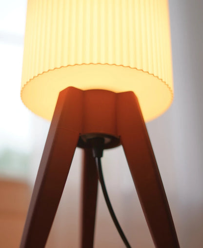 Willow Lamp